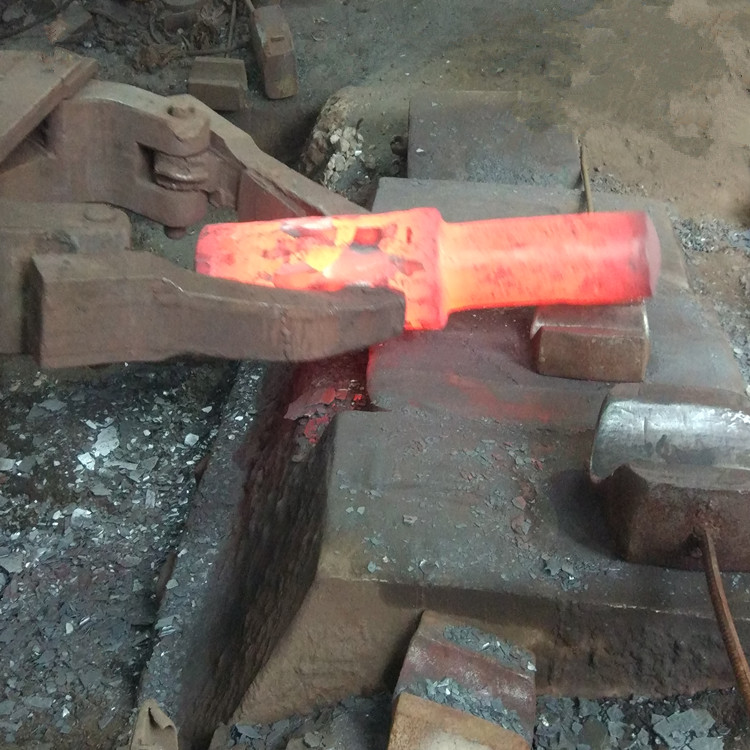 鍛造毛坯